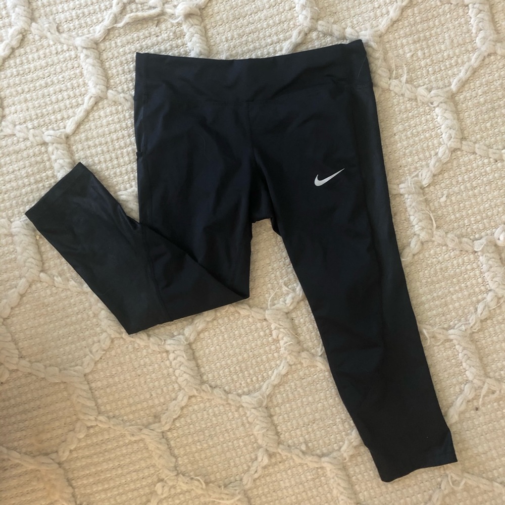 Nike Crop Black Leggings